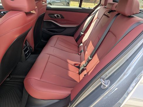 New 2025 BMW 330i xDrive Sedan w/ Premium Package image 29