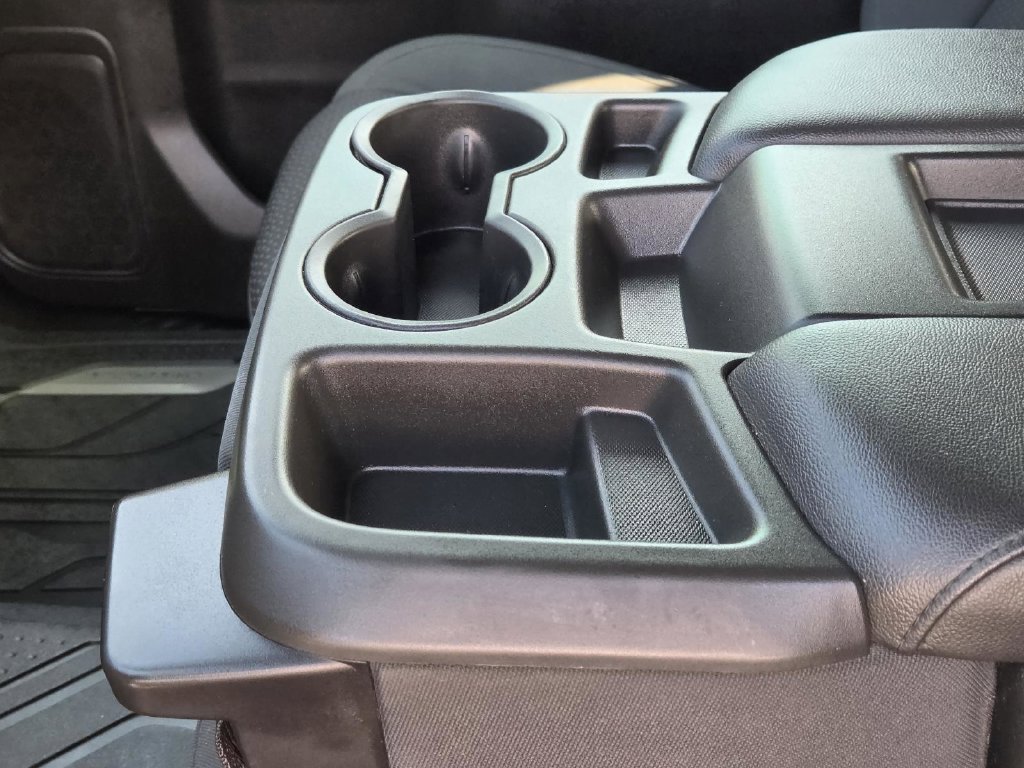 Used 2020 Chevrolet Silverado 1500 Custom w/ Custom Value Package RWD image 30