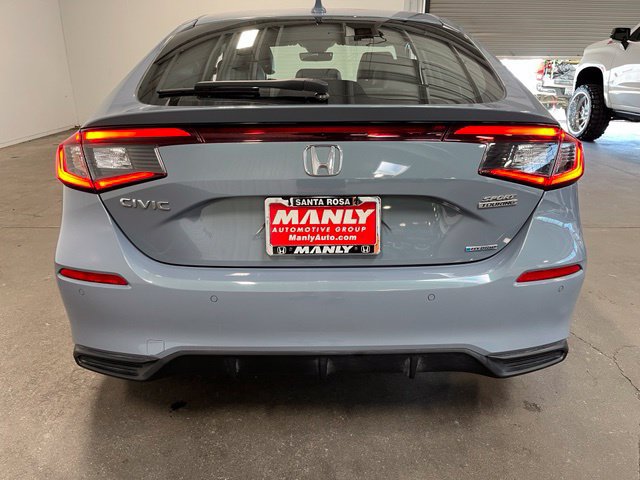 Used 2025 Honda Civic Sport Touring image 4