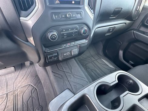 Used 2023 Chevrolet Silverado 2500 Custom w/ Custom Value Package image 30