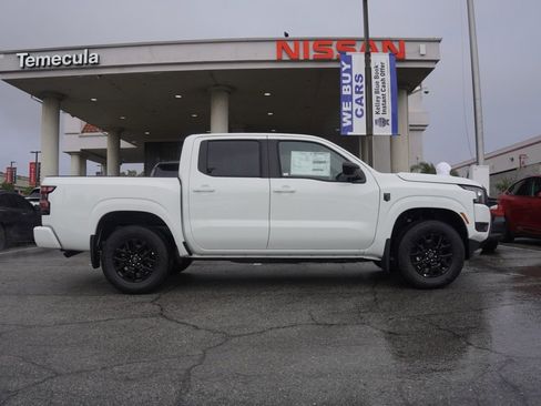 New 2026 Nissan Frontier SV w/ Tow Package image 3