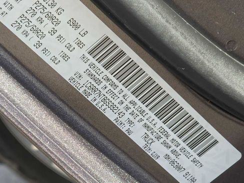 Used 2016 RAM 1500 Laramie w/ Convenience Group image 25