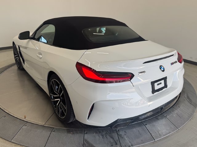 Used 2025 BMW Z4 M40i w/ Premium Package RWD image 35