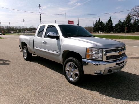 Used 2012 Chevrolet Silverado 1500 LT image 3