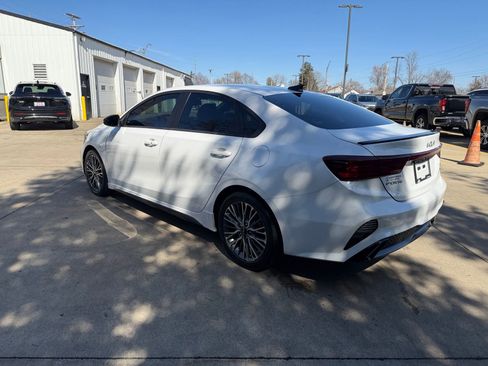 Used 2022 Kia Forte GT-Line image 10
