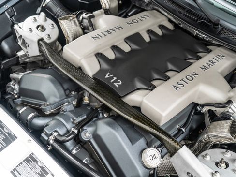 Used 2003 Aston Martin Vanquish image 43