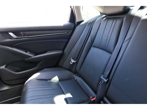 Used 2021 Honda Accord EX-L image 9