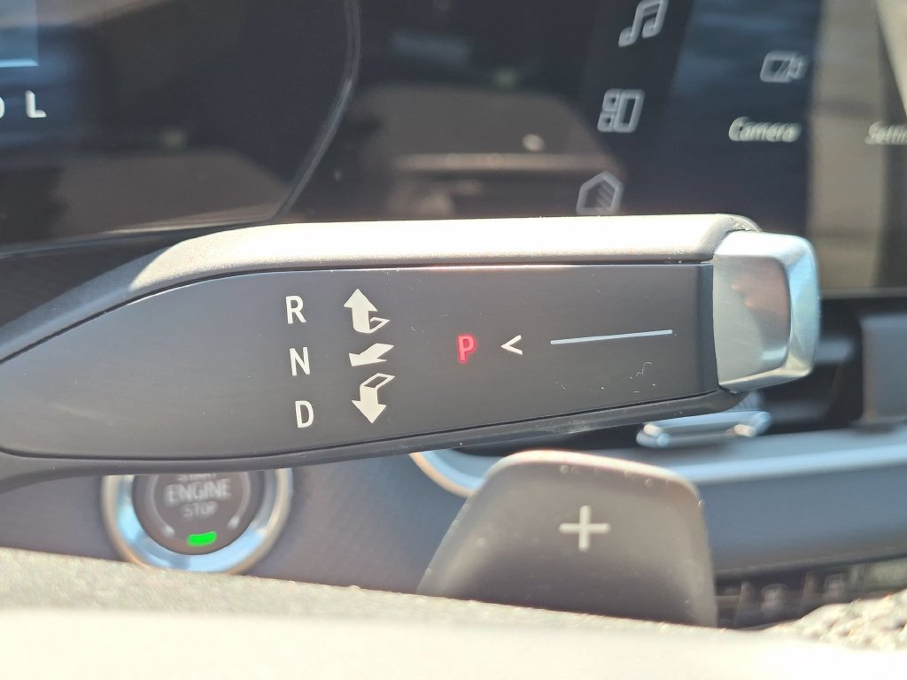 Used 2026 Chevrolet Equinox LT FWD image 16