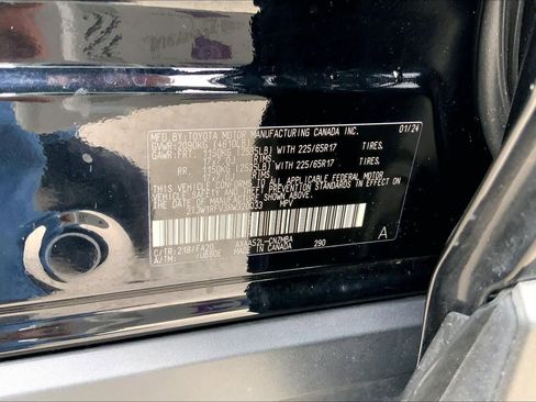 Used 2024 Toyota RAV4 XLE FWD image 34