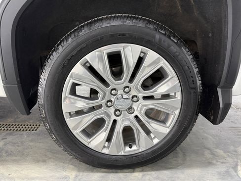 Used 2021 GMC Sierra 1500 Denali w/ Denali Ultimate Package image 32