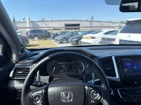 Used 2017 Honda Ridgeline RTL-E image 24