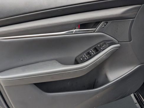 Used 2024 MAZDA MAZDA3 s image 15