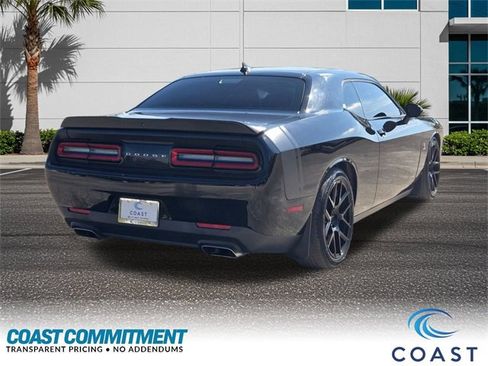 Used 2016 Dodge Challenger R/T Scat Pack w/ Leather Interior Group image 6