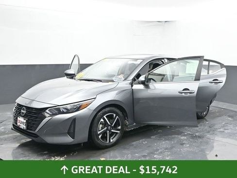 Used 2024 Nissan Sentra SV image 55