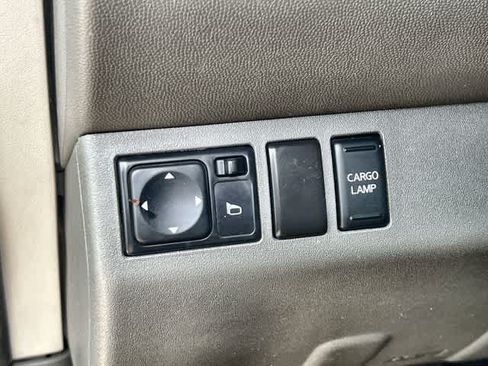 Used 2020 Nissan Frontier SV w/ Midnight Edition Floor Mats RWD image 29