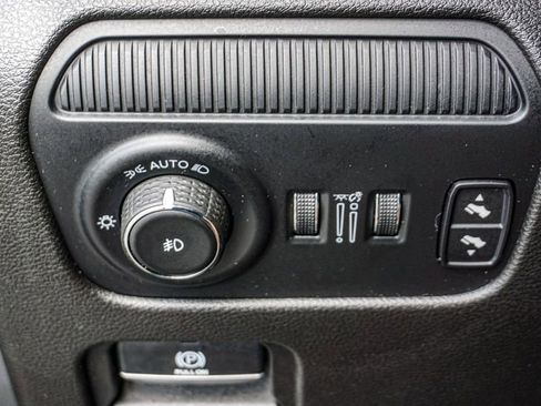 Used 2023 Jeep Wagoneer Series II image 44