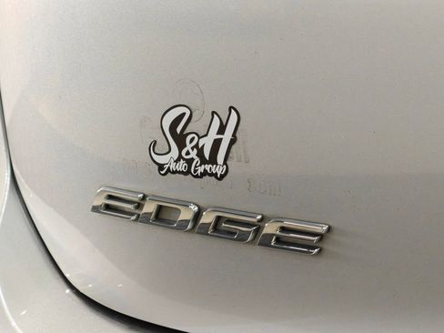 Used 2018 Ford Edge SEL w/ Equipment Group 201A image 54