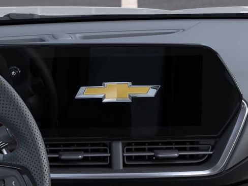 New 2026 Chevrolet Trax RS w/ Sunroof Package FWD image 20