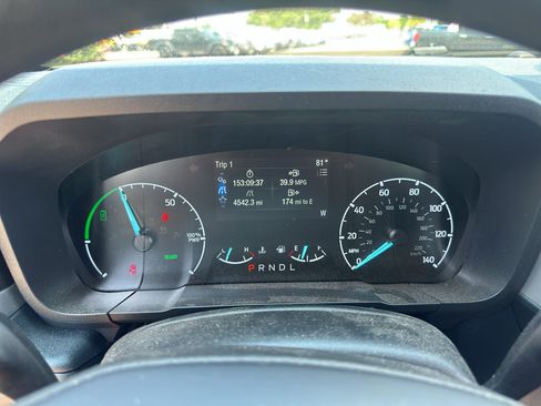 Used 2022 Ford Maverick XL FWD image 21