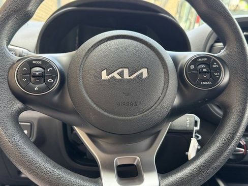 Used 2022 Kia Soul LX w/ Technology Package FWD image 10