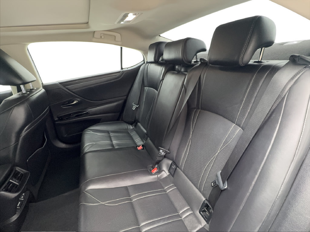 Used 2024 Lexus ES 350 w/ Technology Package FWD image 21