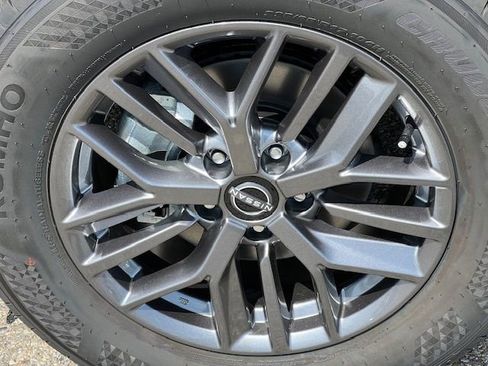 New 2026 Nissan Rogue S image 9