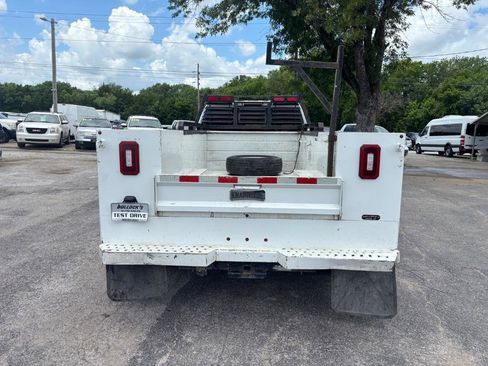 Used 2020 Chevrolet Silverado 3500 W/T w/ WT Convenience Package image 5