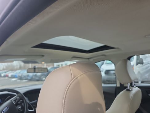 Certified 2018 Ford Focus Titanium image 22