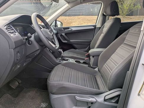 Used 2023 Volkswagen Tiguan S image 21