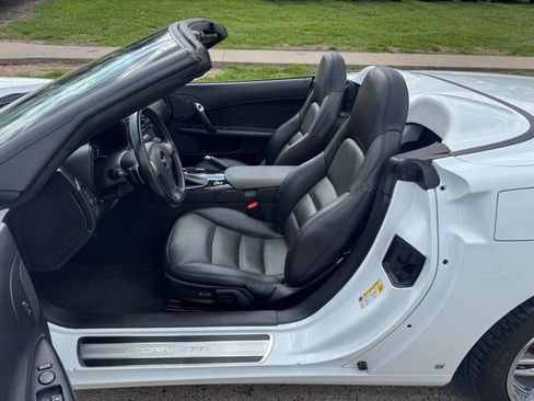 Used 2008 Chevrolet Corvette Convertible RWD image 9