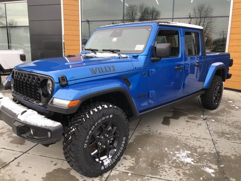 New 2026 Jeep Gladiator Willys image 3