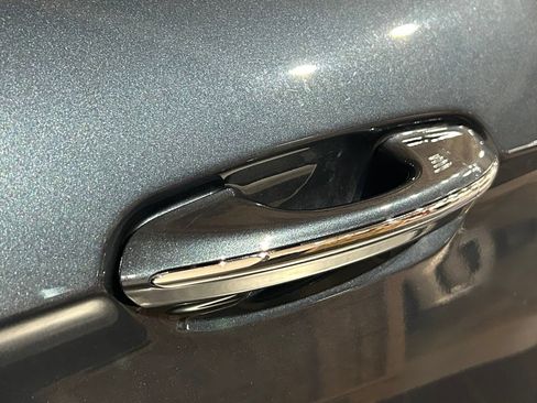 Used 2024 Ford Edge Titanium AWD/4WD image 22