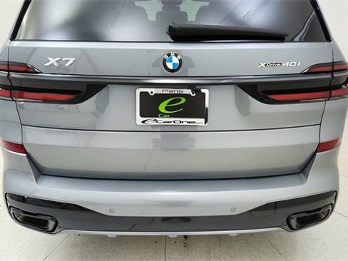 Used 2026 BMW X7 xDrive40i image 12
