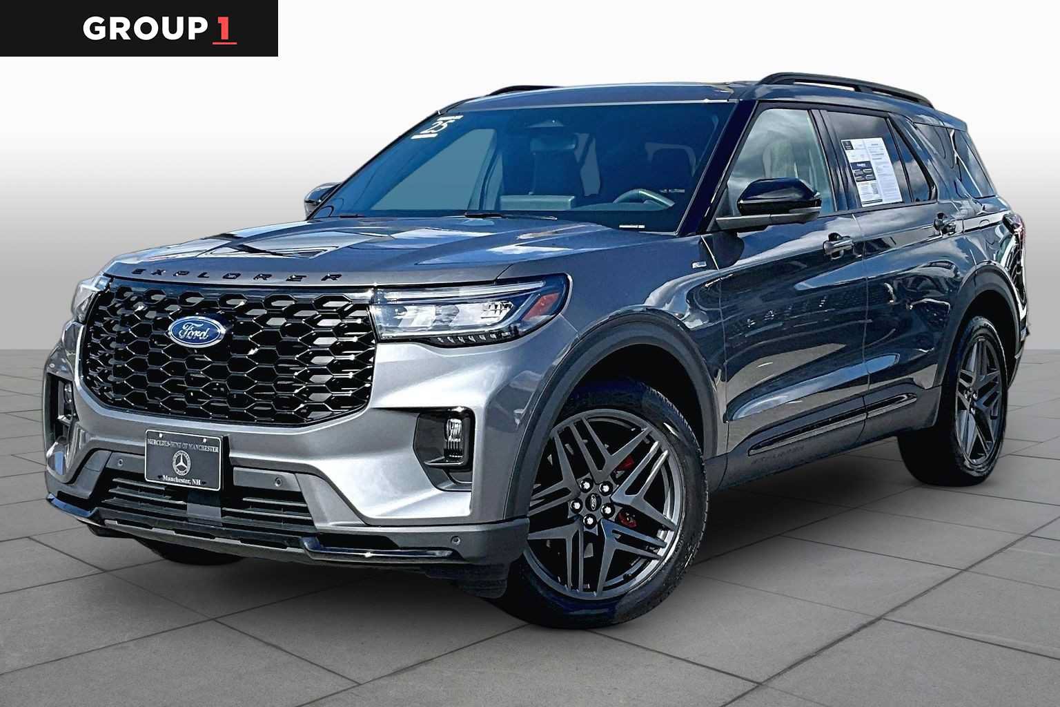 Used 2025 Ford Explorer ST-Line w/ Premium Package AWD/4WD image 1