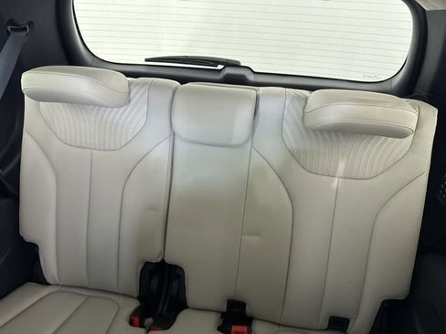 Used 2025 Hyundai Palisade Calligraphy image 33