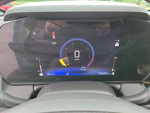 Used 2025 Chevrolet TrailBlazer RS w/ Convenience Package FWD image 23