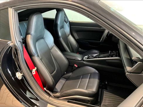 Used 2020 Porsche 911 Carrera S image 22