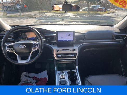 Used 2023 Ford Explorer XLT w/ Equipment Group 202A image 23