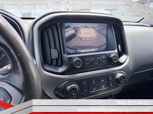 Used 2017 Chevrolet Colorado Z71 AWD/4WD image 14
