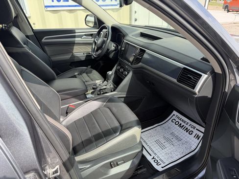 Used 2021 Volkswagen Atlas SEL Premium AWD/4WD image 17