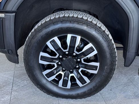 Certified 2024 GMC Sierra 3500 Denali Ultimate image 4