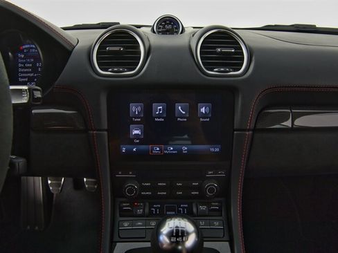 Used 2024 Porsche 718 Cayman GTS image 22