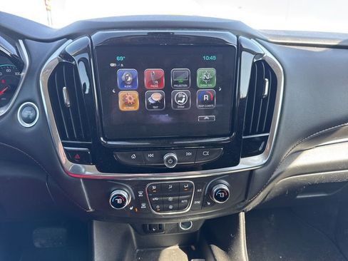 Used 2019 Chevrolet Traverse LT w/ LPO, Blackout Package AWD/4WD image 15