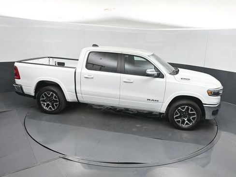 Used 2026 RAM 1500 Laramie AWD/4WD image 42