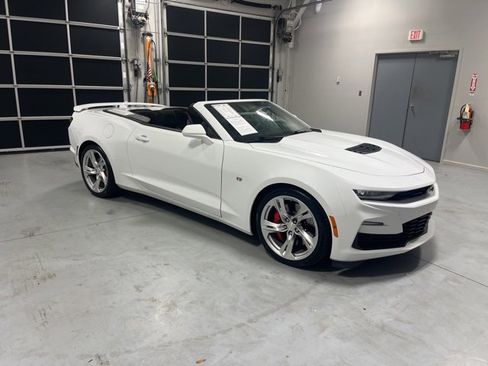 Used 2023 Chevrolet Camaro SS image 31
