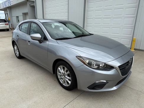 Used 2014 MAZDA MAZDA3 i Touring image 2