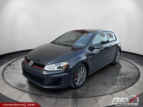 Used 2015 Volkswagen GTI S image 1
