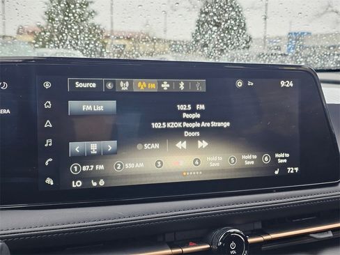 Certified 2023 Nissan Ariya EVOLVE+ image 22