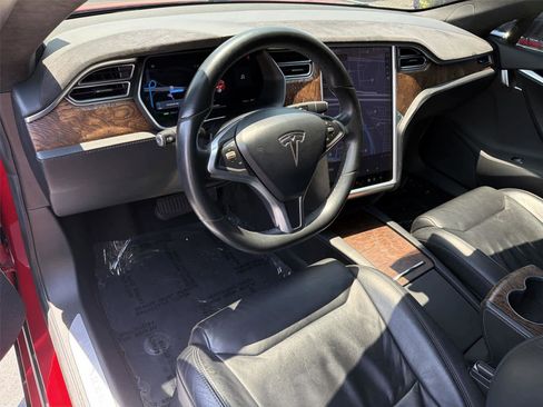 Used 2017 Tesla Model S 75D AWD/4WD image 2