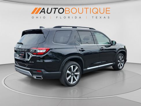 Used 2023 Honda Pilot Elite image 5